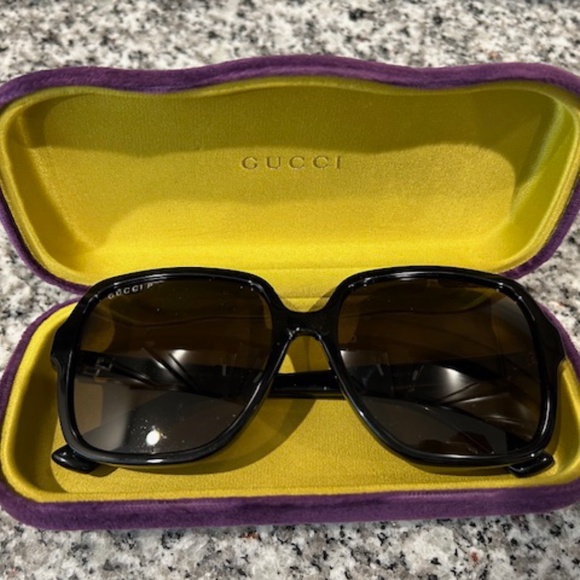 Polarized Gucci Women\'s Sunglasses